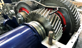 Gearbox and Drive Shafts Gearbox and Drive Shafts